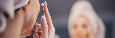 Trois Produits, Un Spa Maison : Transformez Votre Rituel Quotidien avec 'Les Essentiels' - Essences Zen
